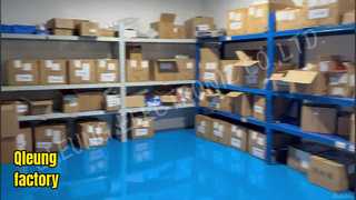 Visita à fábrica de Qleung